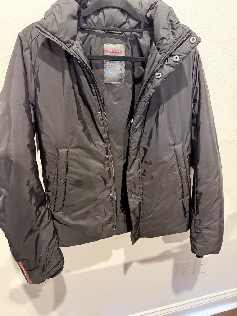 Prada Black Men's Quilted Hooded Puffer Jacket